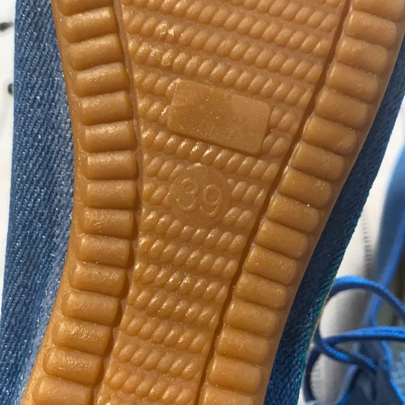 Ina Blue Embroidered Women's Flats - Picture 11 of 12